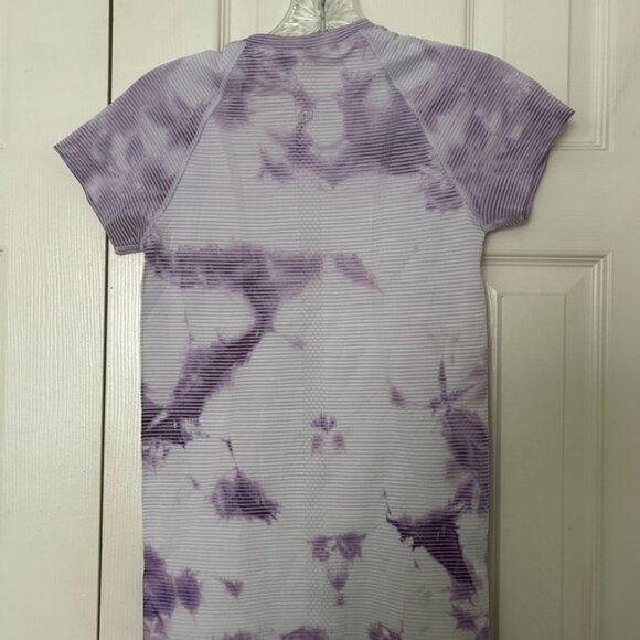 Lululemon Tie Dye Swiftly Tech Short-Sleeve Shirt 2.0 Hip Length - Picture 2 of 2
